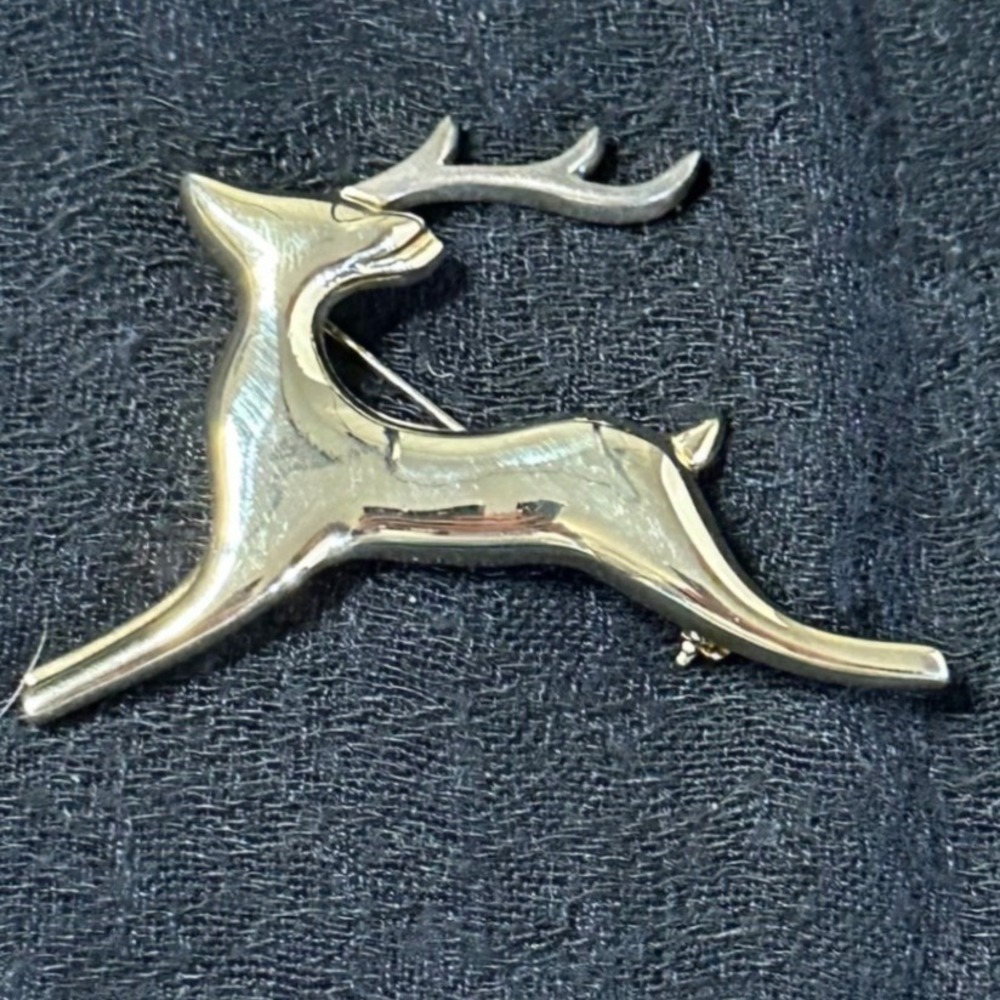 Vintage Reindeer Brooch Gold Silver Tone Two Tone Minimalist Deer‎ Pin